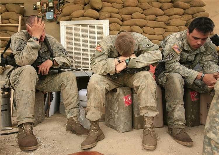 Паника среди солдат после дембеля в публичном доме как избежать стресса и адаптироваться